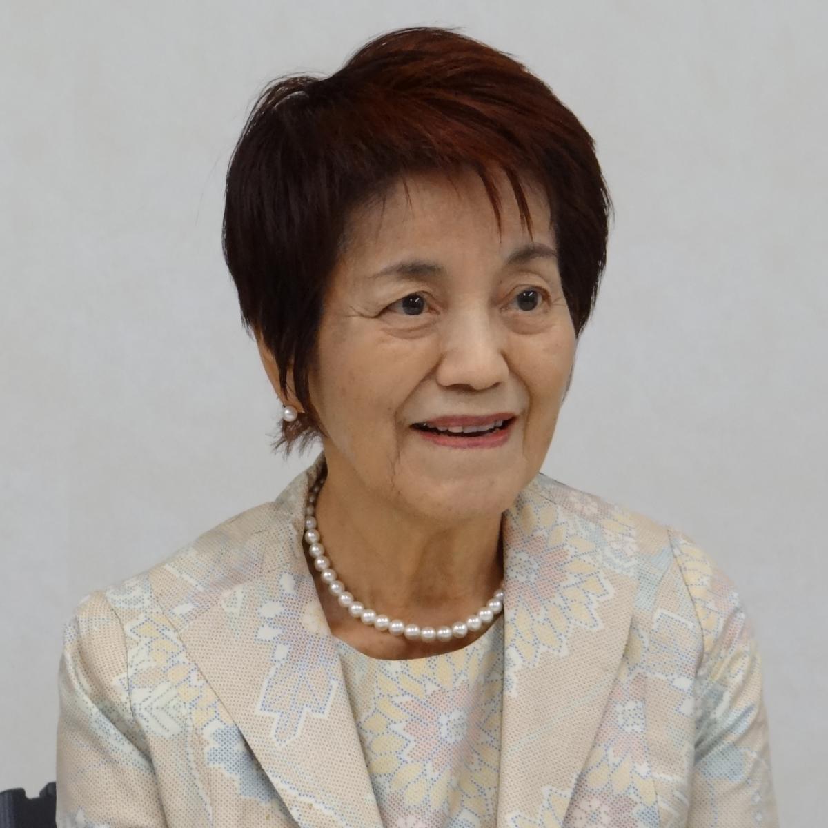 崎浜キヌ
